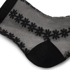 Women’s Sheer Quarter Socks
